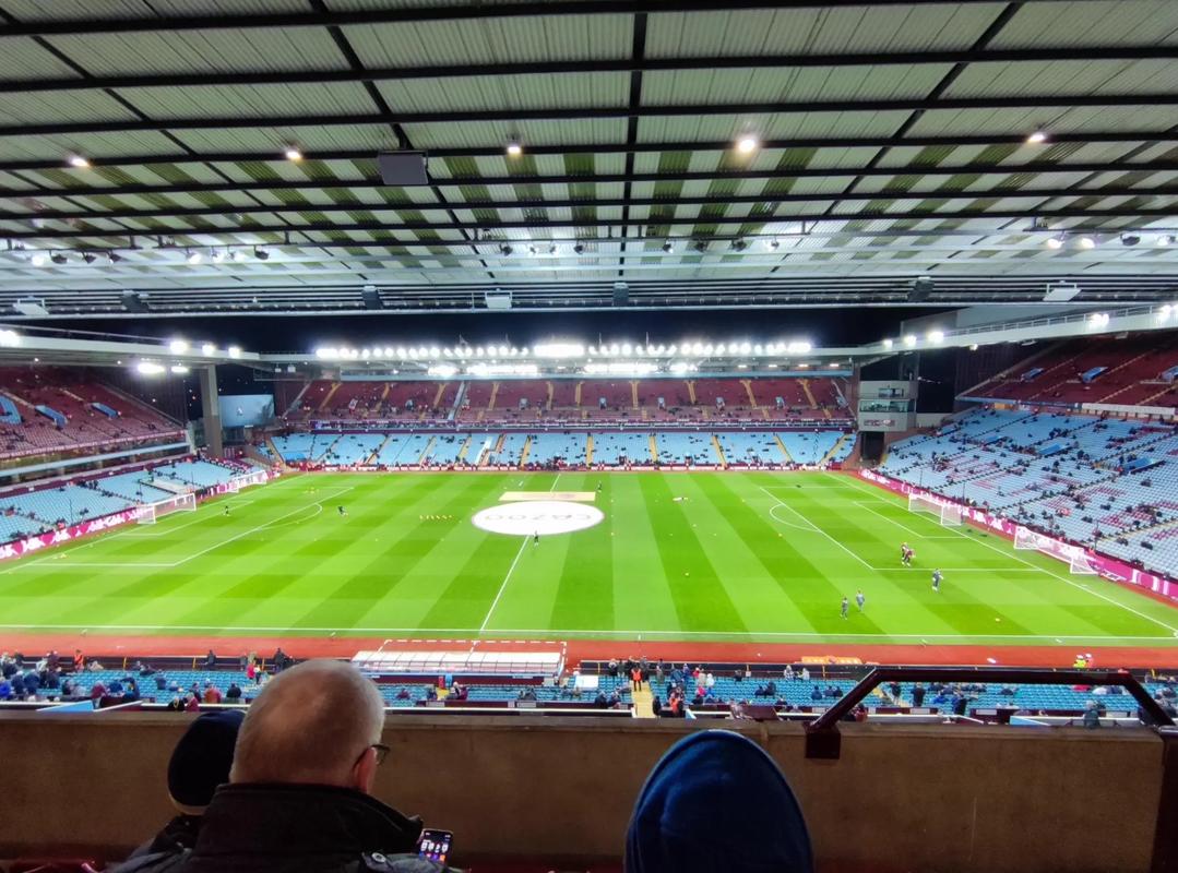 官方：中国国脚王钰栋签约欧洲德语区经纪公司ESM