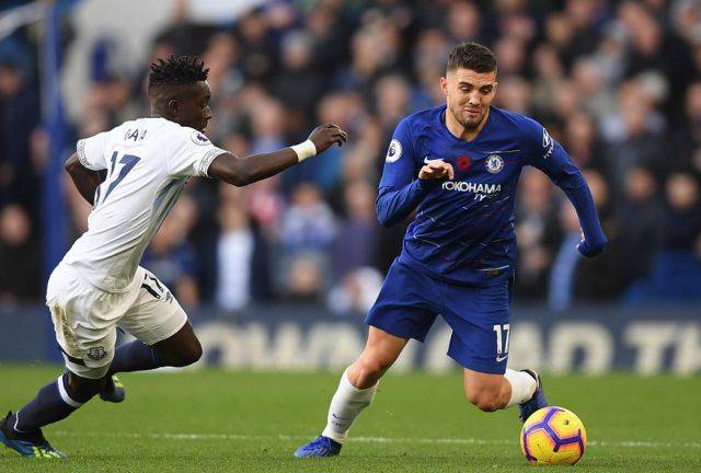 梅西专访将在周二发布，每体称梅西将透露他重返诺坎普的原因